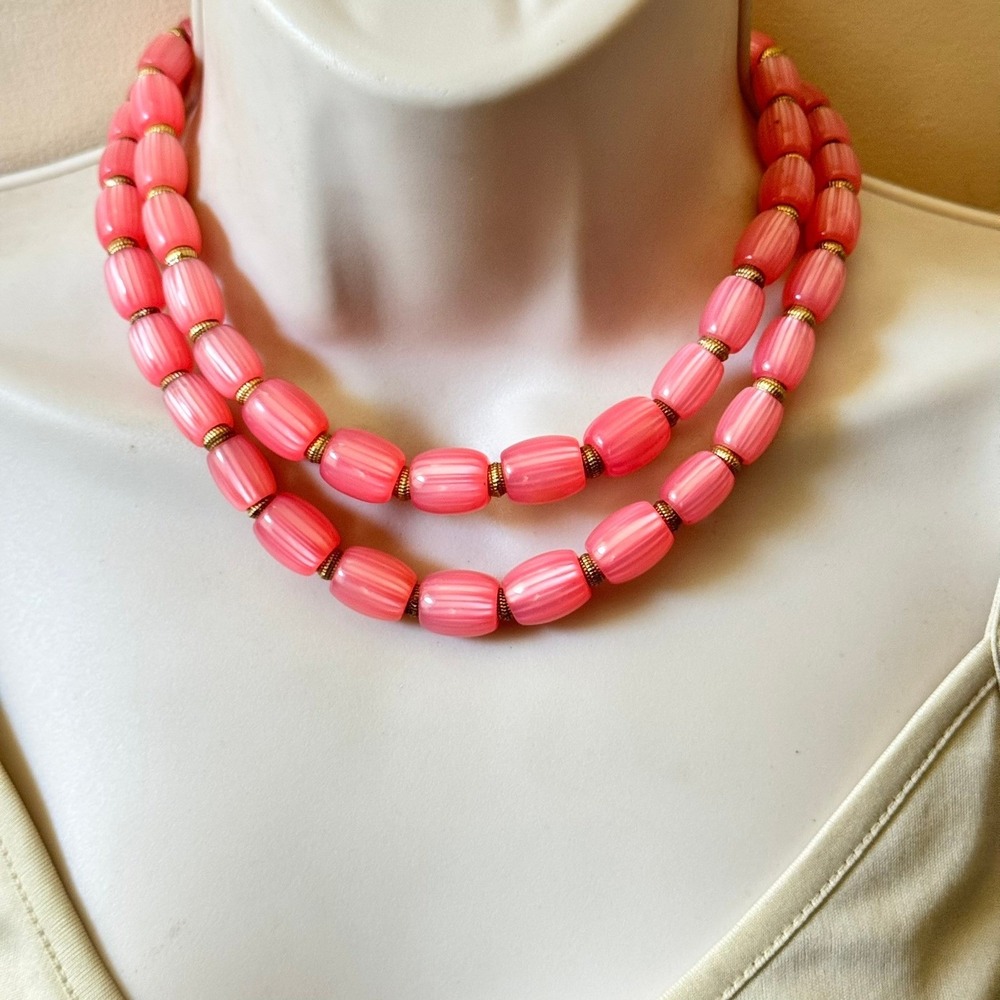 VTG Crown Trifari Signed Thermoset Necklace Bumble Gum Pink Lucite Beaded Multi